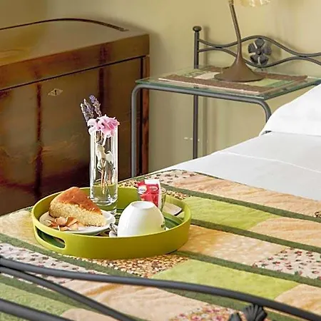 Lavinia Bed and Breakfast