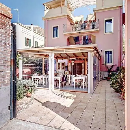 Lavinia Bed and Breakfast Ρέτζιο ντι Καλάμπρια